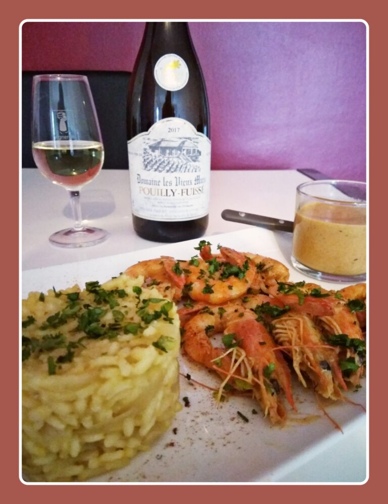Asian shrimps with coconut milk and red curry paste, along with noodles and paired with a Pouilly Fuissé Chardonnay from Burgundy